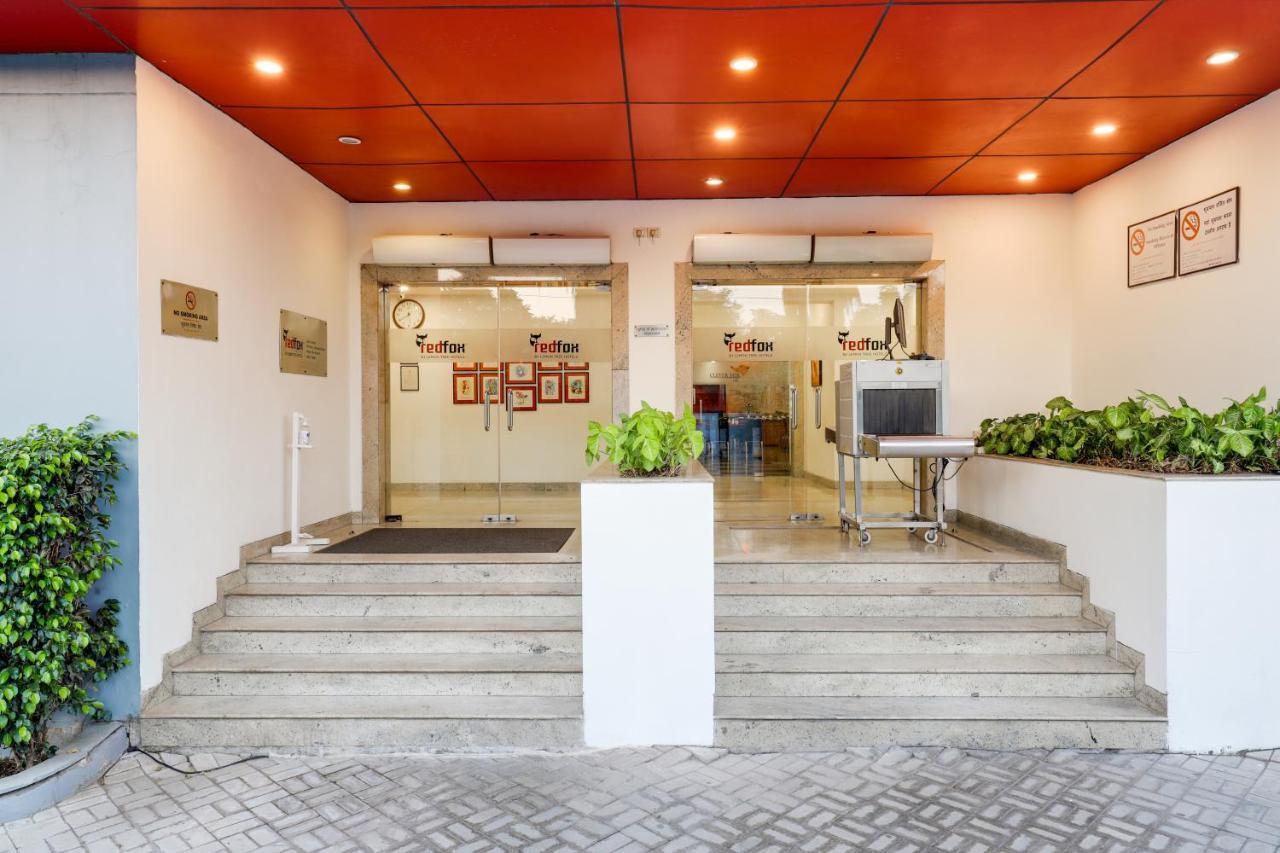Red Fox By Lemon Tree Hotels, East Delhi Ngoại thất bức ảnh