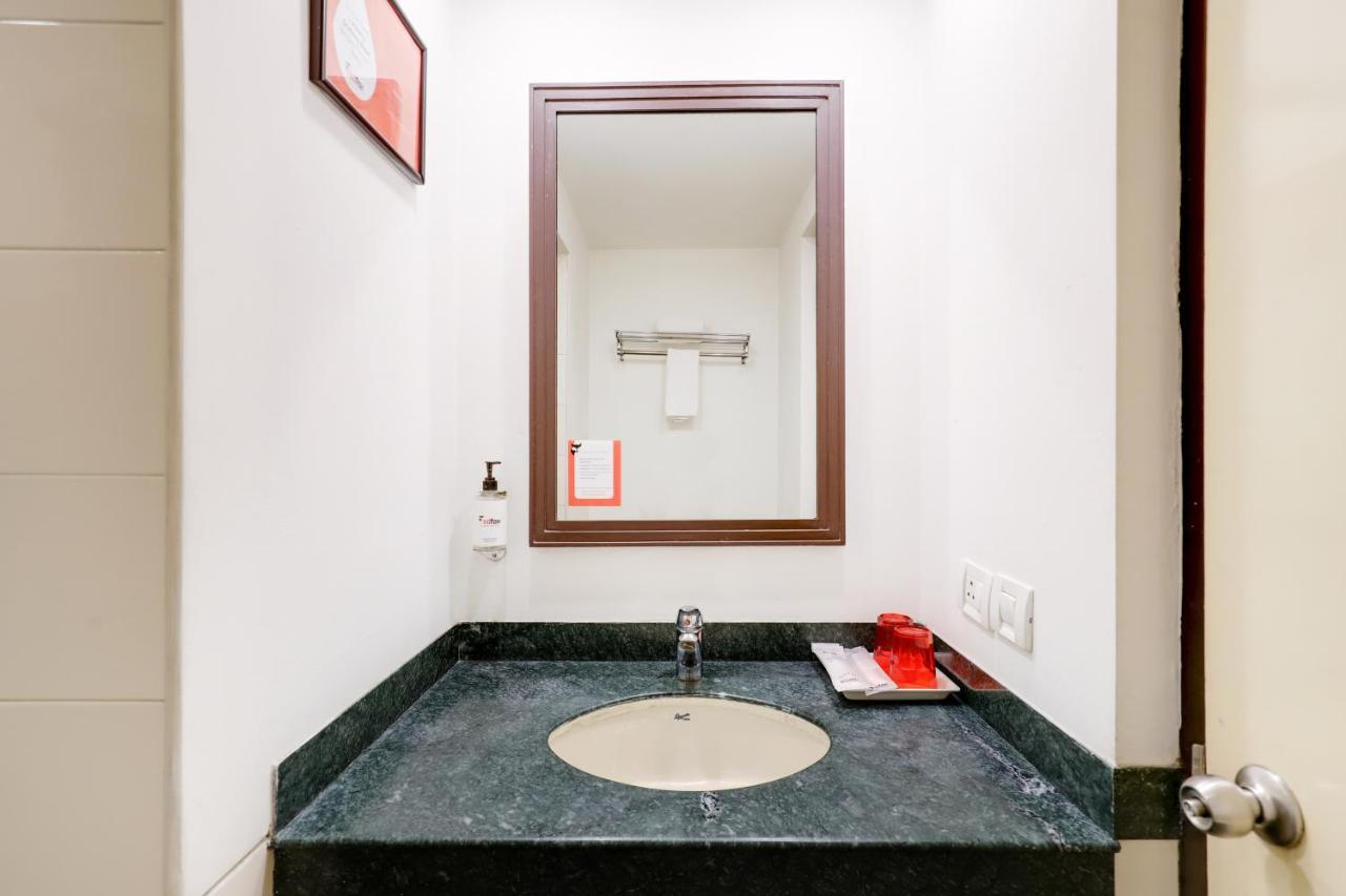 Red Fox By Lemon Tree Hotels, East Delhi Ngoại thất bức ảnh