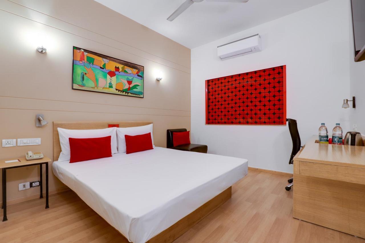 Red Fox By Lemon Tree Hotels, East Delhi Ngoại thất bức ảnh