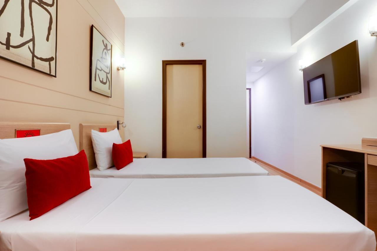 Red Fox By Lemon Tree Hotels, East Delhi Ngoại thất bức ảnh