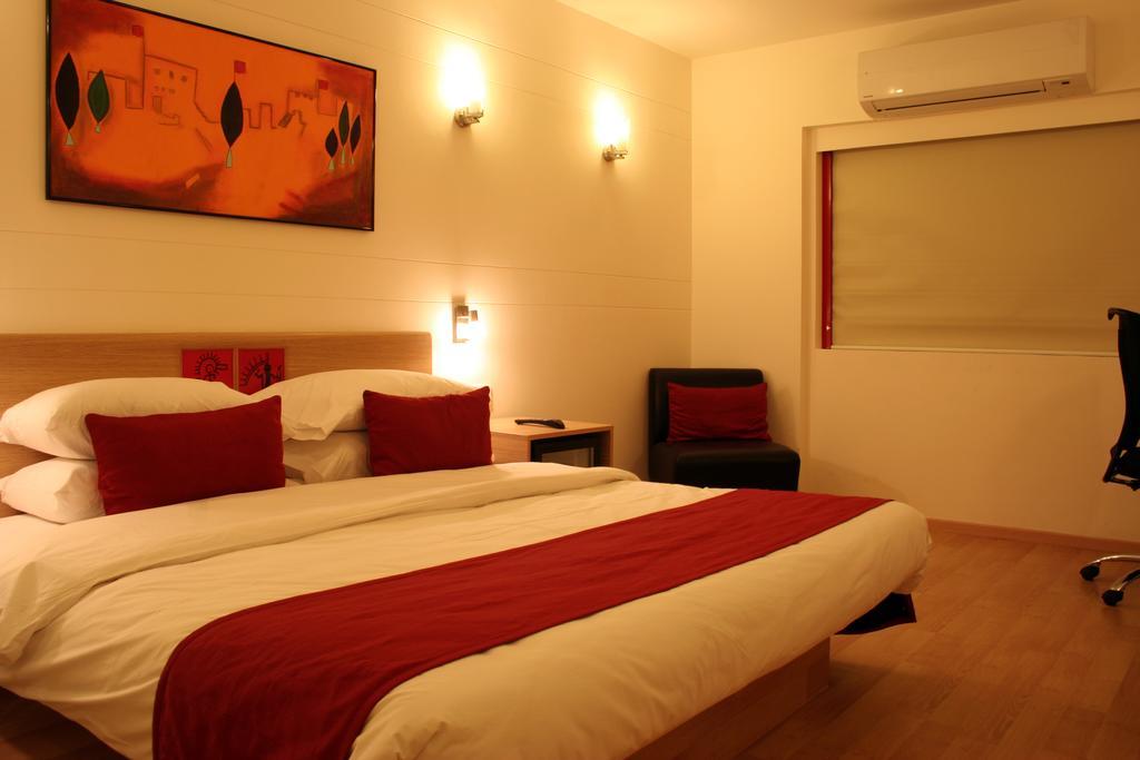 Red Fox By Lemon Tree Hotels, East Delhi Ngoại thất bức ảnh
